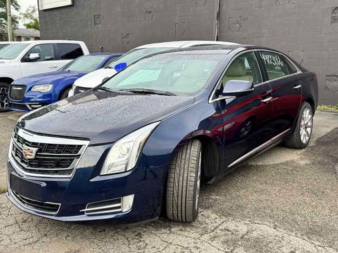 Used 2017 Cadillac XTS Luxury w/ Driver Awareness Package AWD/4WD image 10