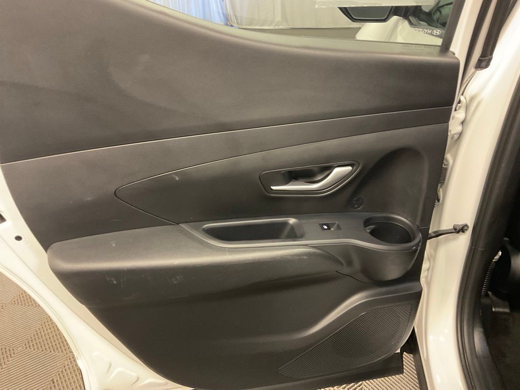 Used 2025 Hyundai Santa Cruz SEL FWD image 31
