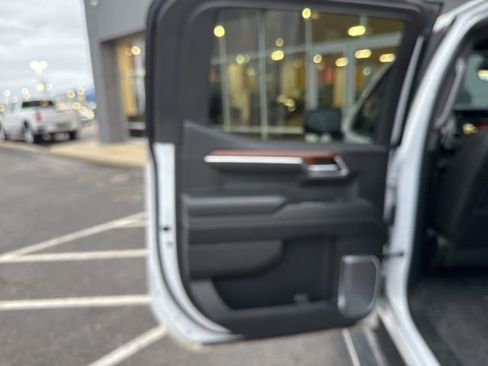 Used 2023 GMC Sierra 1500 Denali w/ Denali Reserve Package image 16