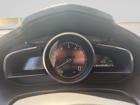 Used 2018 MAZDA MAZDA3 Grand Touring FWD image 14