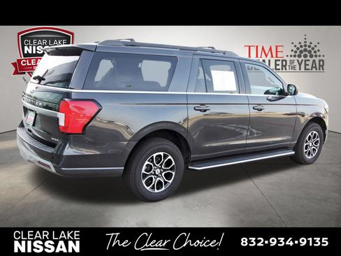 Used 2023 Ford Expedition Max XLT AWD/4WD image 7