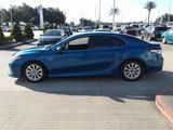 Used 2019 Toyota Camry LE image 4