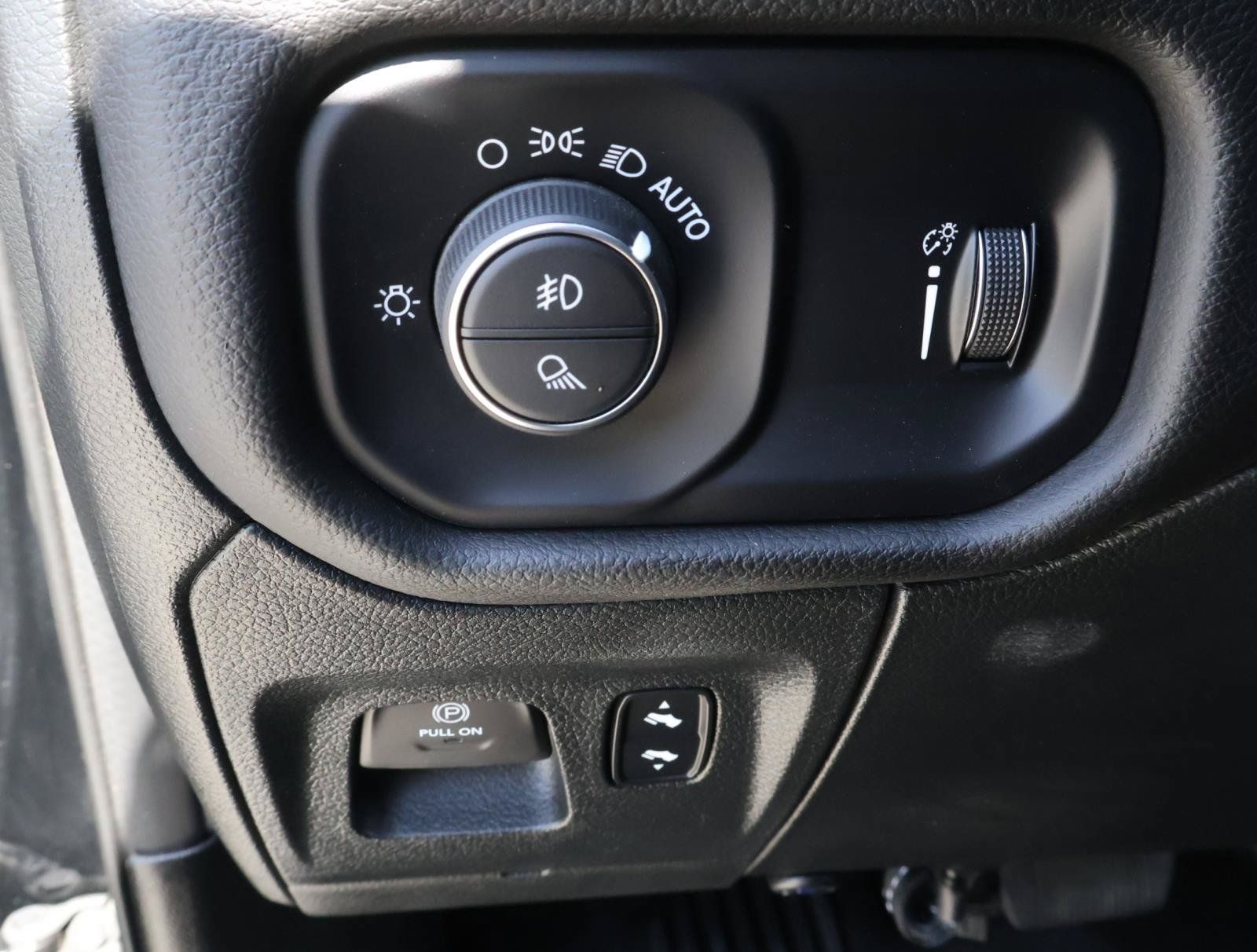 Used 2023 RAM 1500 Rebel w/ Rebel Level 2 Equipment Group AWD/4WD image 25