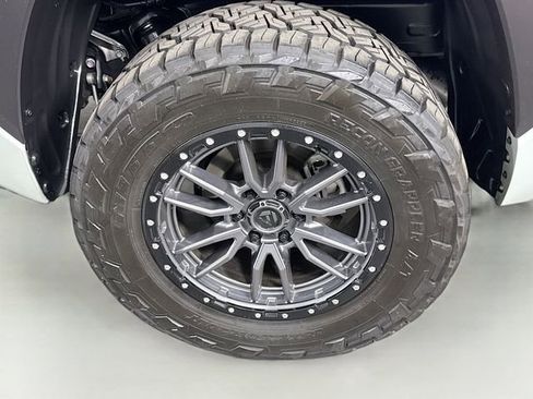 Certified 2025 Toyota Tundra Limited AWD/4WD image 32