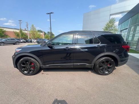 Certified 2023 Ford Explorer ST w/ Equipment Group 401A AWD/4WD image 8