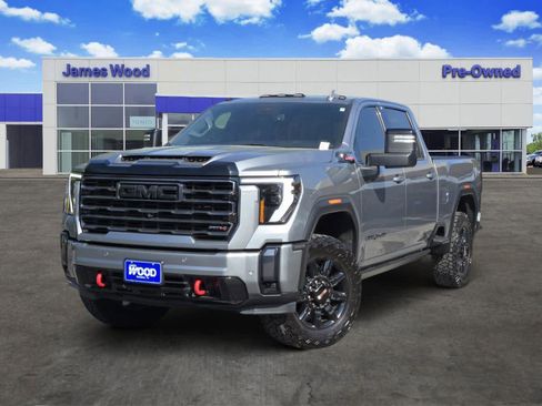 Used 2024 GMC Sierra 2500 AT4 w/ AT4 Preferred Package image 1