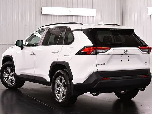 Used 2024 Toyota RAV4 XLE w/ Convenience Package AWD/4WD image 5