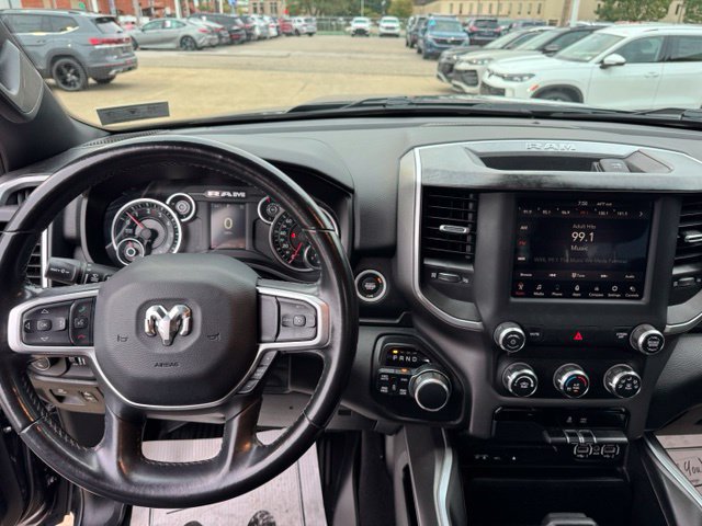 Used 2019 RAM 1500 Big Horn AWD/4WD image 12