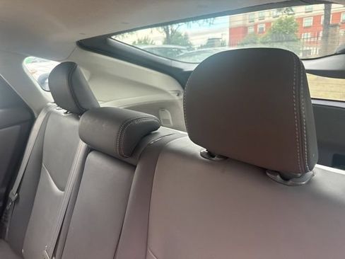 Used 2013 Toyota Prius Four w/ Deluxe Solar Roof Pkg FWD image 7