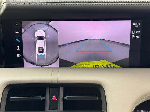 Used 2023 Porsche Taycan 4S w/ Premium Package image 32