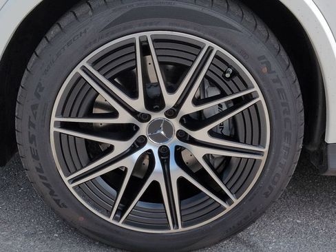 Used 2025 Mercedes-Benz GLC 43 AMG 4MATIC image 11