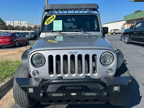 Used 2014 Jeep Wrangler Unlimited Sahara w/ Dual Top Group image 2