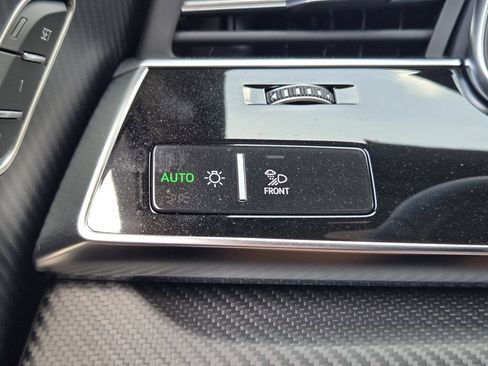 New 2026 Audi SQ7 Prestige AWD/4WD image 26