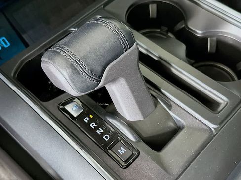 Certified 2021 Ford F150 Raptor w/ Equipment Group 801A High image 19