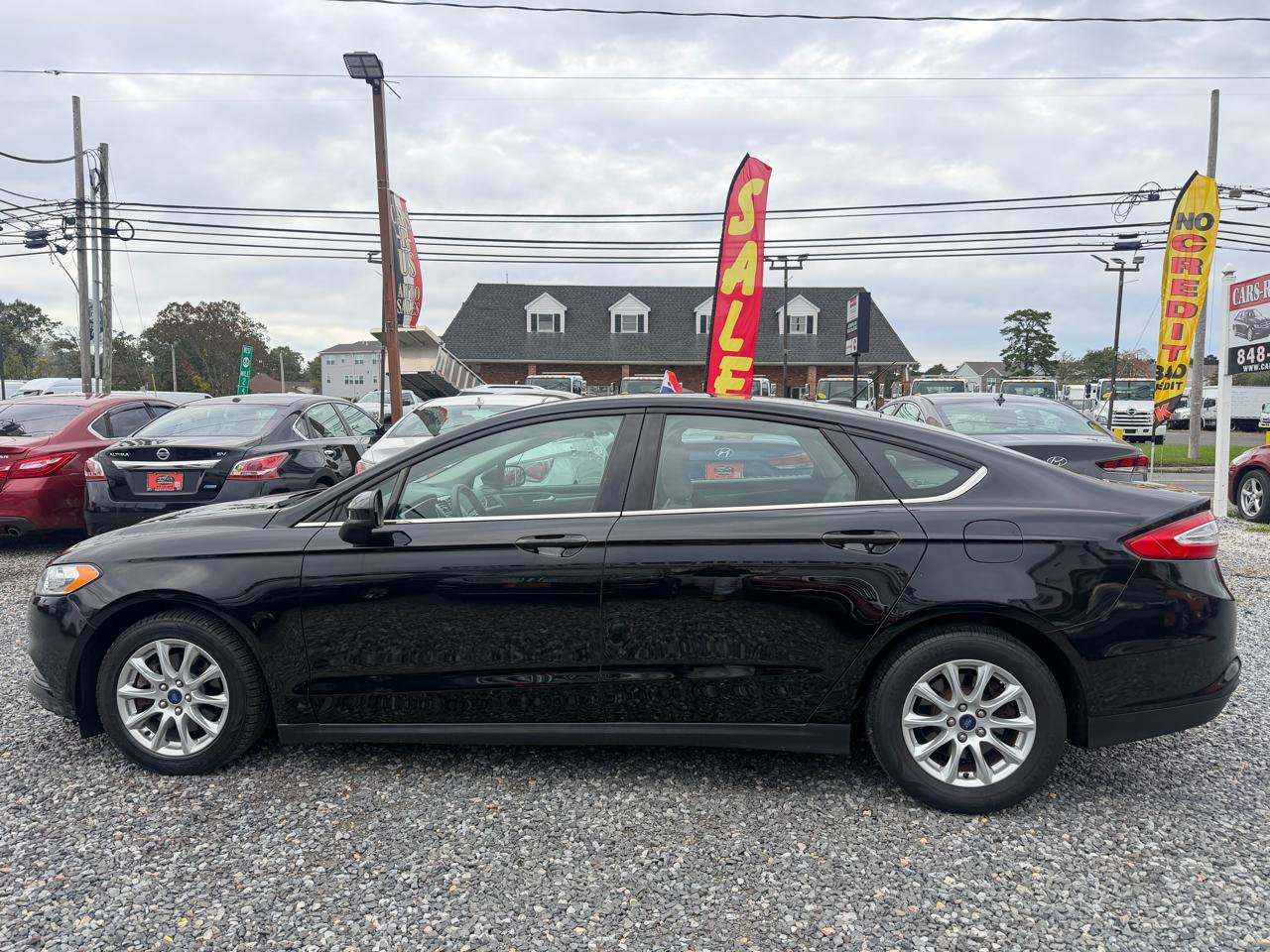 Used 2016 Ford Fusion S FWD image 5