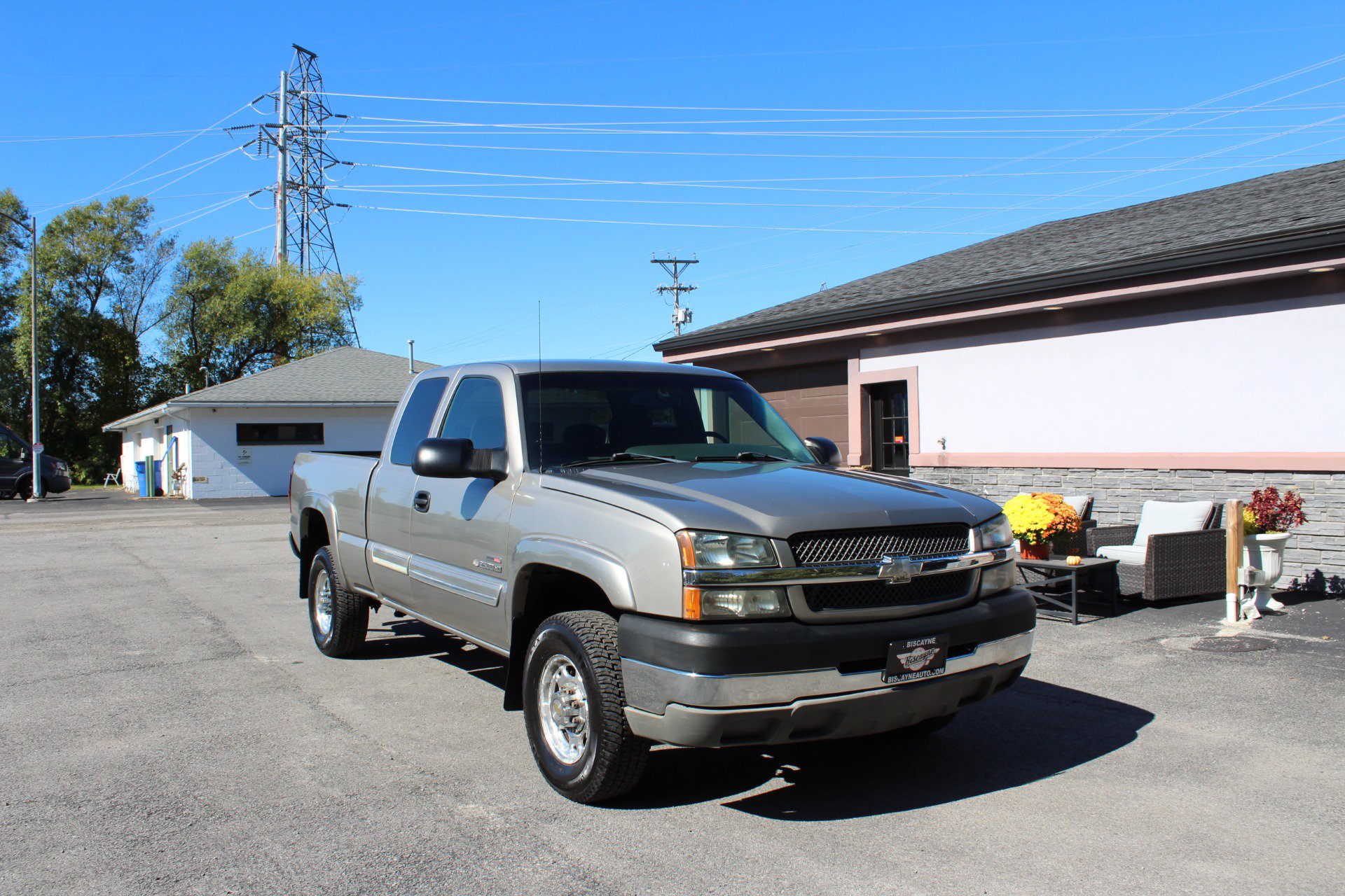 Used 2003 Chevrolet Silverado 2500 LS RWD image 1