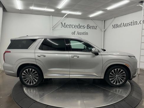 Used 2025 Hyundai Palisade Calligraphy FWD image 8