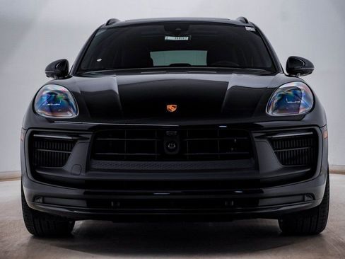 New 2026 Porsche Macan GTS image 6