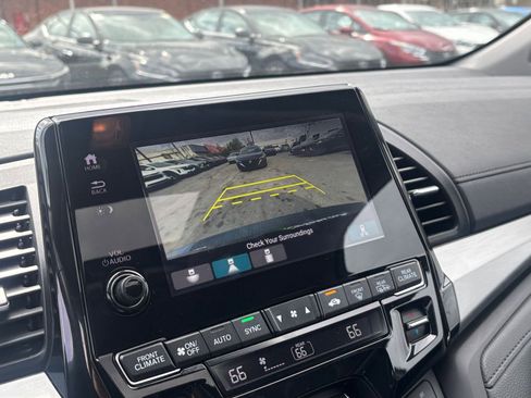 Used 2024 Honda Odyssey EX-L image 25