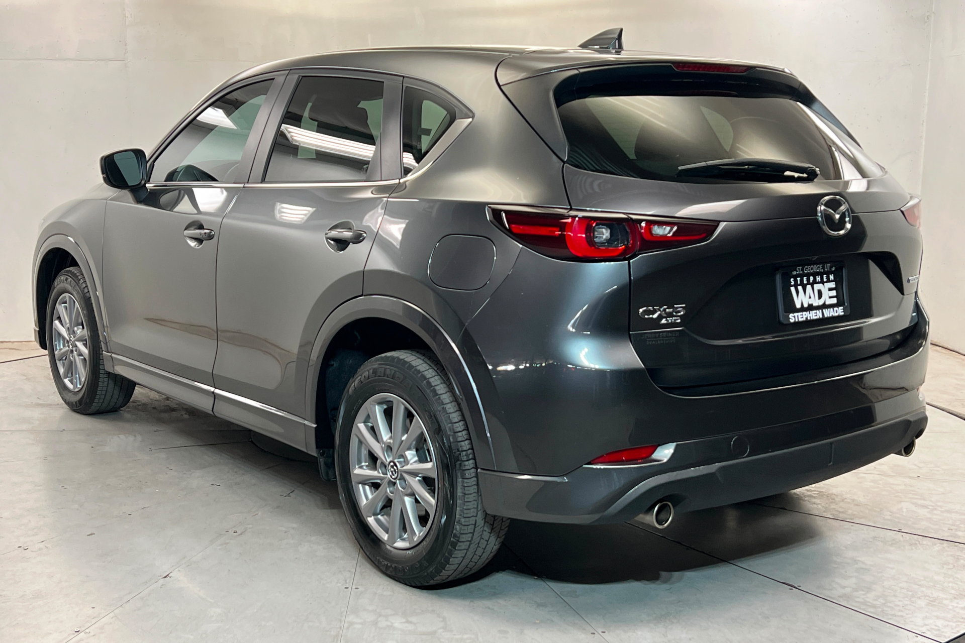 Used 2025 MAZDA CX-5 AWD 2.5 S w/ Preferred Package image 3