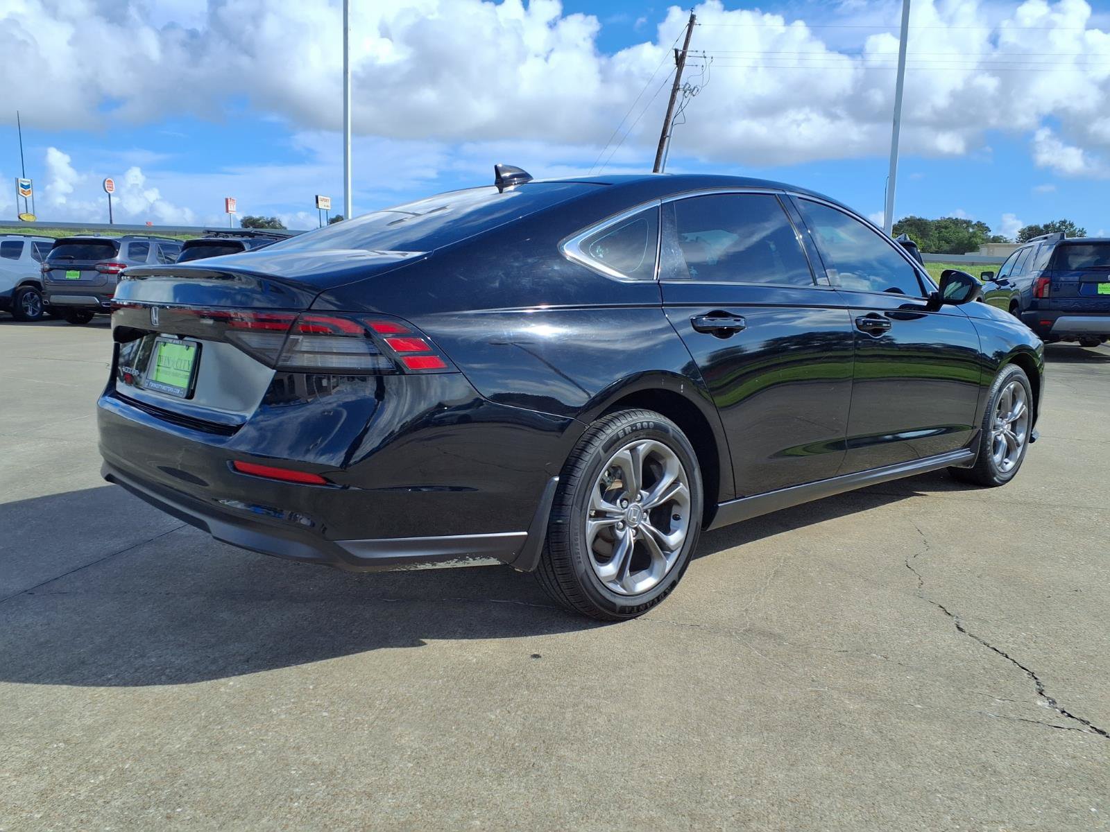 Certified 2023 Honda Accord EX image 2