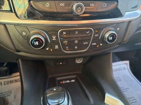 Used 2019 Chevrolet Traverse Premier w/ LPO, Floor Liner Package image 23