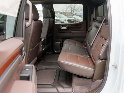 Used 2026 GMC Sierra 1500 Denali AWD/4WD image 13