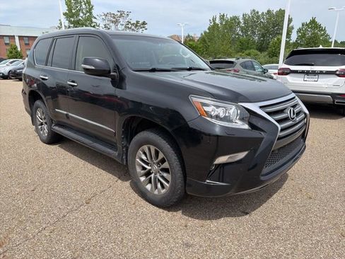 Used 2016 Lexus GX 460 Luxury w/ Preferred Accessory Package AWD/4WD image 2