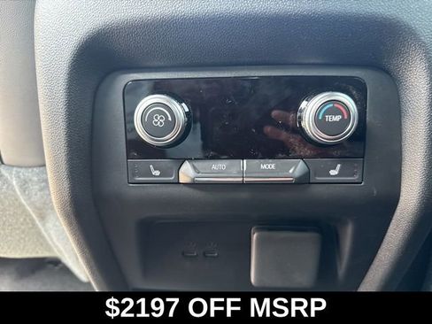 New 2026 GMC Acadia Elevation w/ Elevation Premium Package AWD/4WD image 23