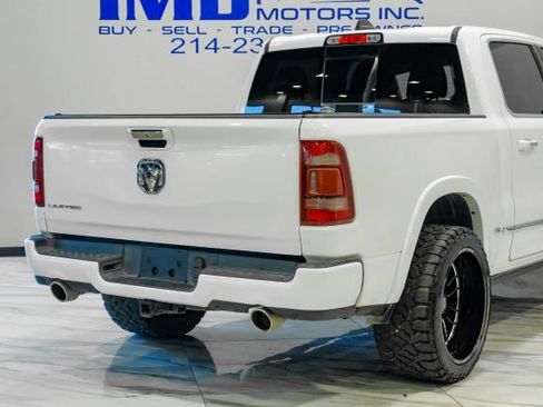 Used 2020 RAM 1500 Limited w/ Body Color Bumper Group RWD image 12