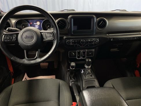 Certified 2018 Jeep Wrangler Unlimited Sport S image 28