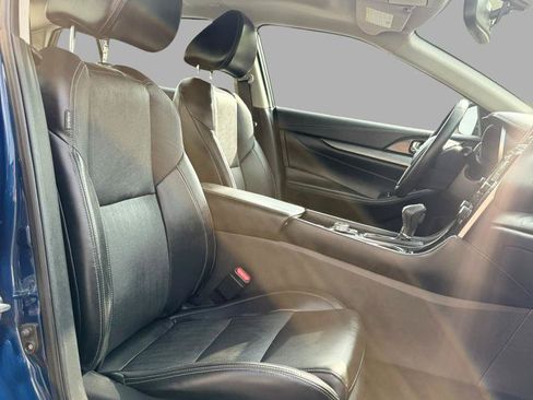 Used 2017 Nissan Maxima 3.5 SL FWD image 32
