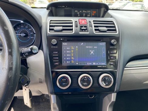 Used 2017 Subaru Forester 2.5i Limited w/ Popular Package #2 AWD/4WD image 20