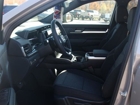 New 2026 GMC Terrain Elevation w/ Technology Package II image 12