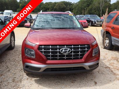 Used 2024 Hyundai Venue SEL