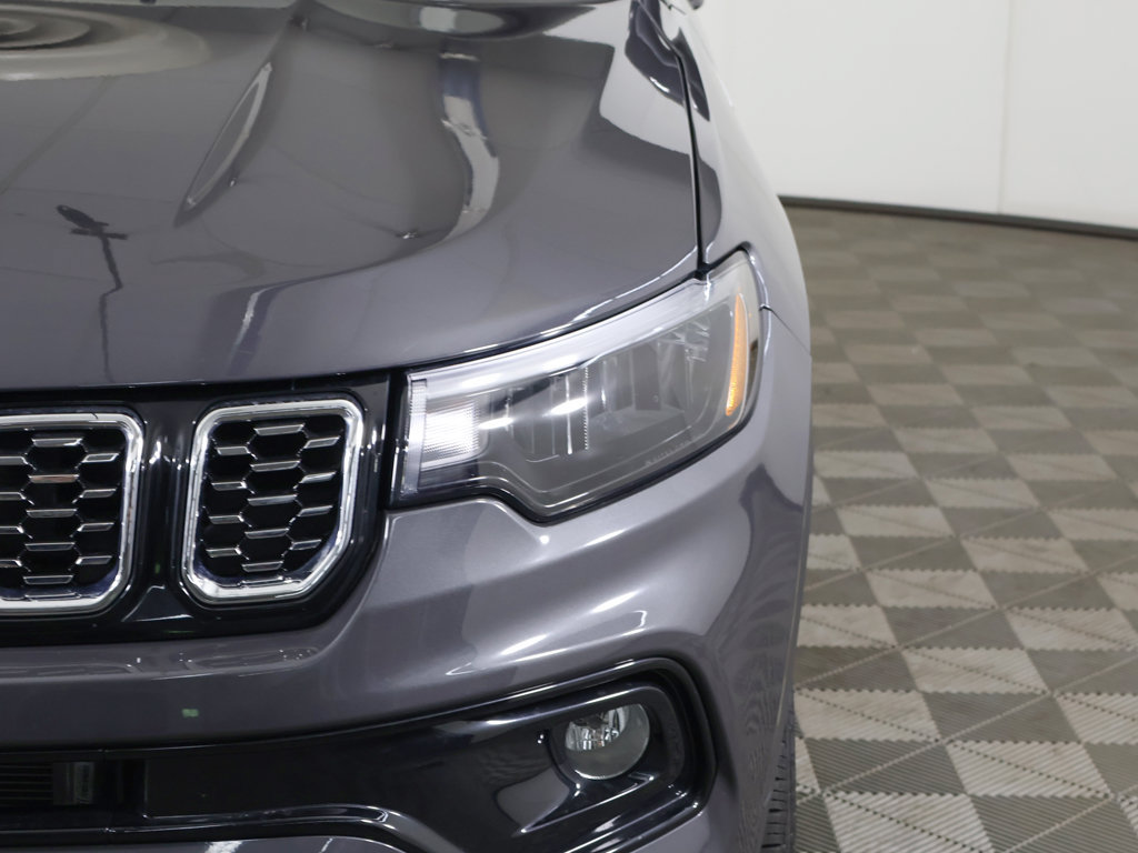Used 2024 Jeep Compass Limited AWD/4WD image 15