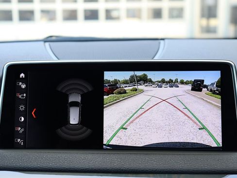 Used 2018 BMW X5 xDrive50i image 22