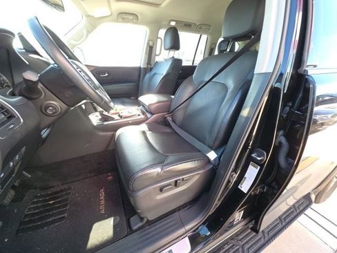 Used 2023 Nissan Armada SL w/ Captain's Chairs Package image 13
