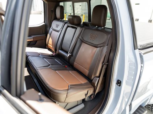 Used 2025 Ford F450 King Ranch w/ Chrome Package AWD/4WD image 29