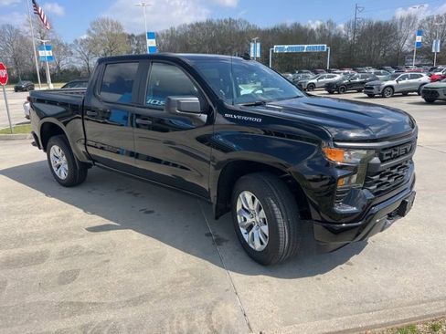 New 2026 Chevrolet Silverado 1500 Custom image 13