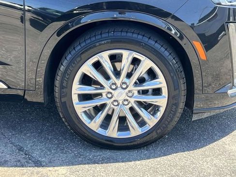 Used 2024 Cadillac XT6 Premium Luxury AWD/4WD image 8
