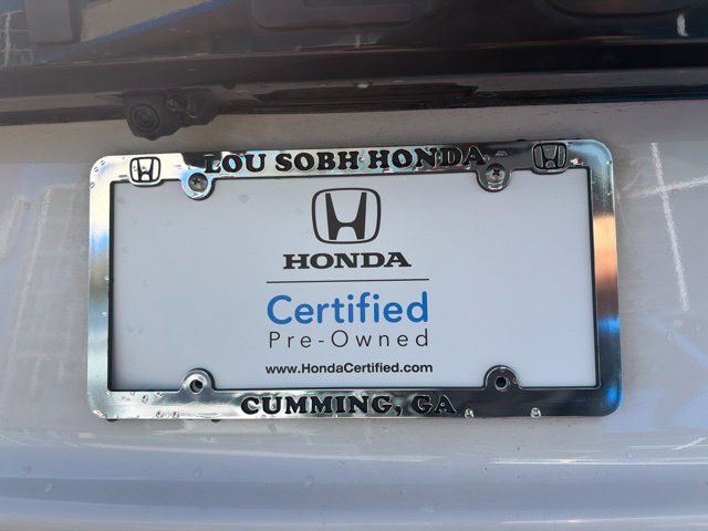 Used 2025 Honda Pilot Touring image 9