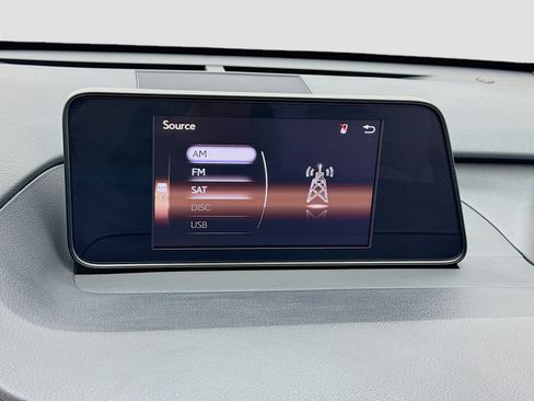 Used 2019 Lexus RX 350L FWD w/ Accessory Package image 11