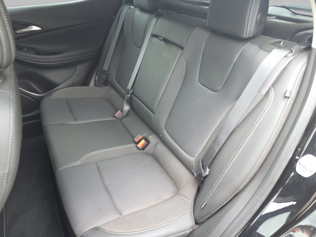 Certified 2023 Buick Encore GX Select FWD image 15