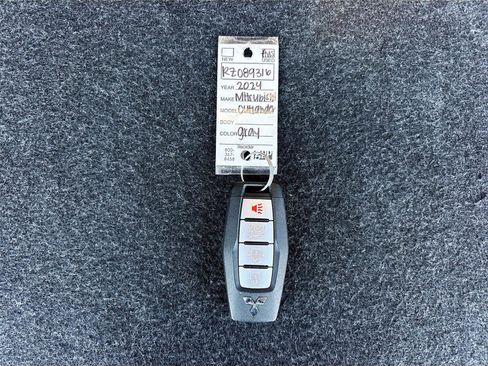 Used 2024 Mitsubishi Outlander SE image 37