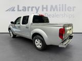 Used 2012 Nissan Frontier SV image 3