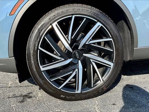 New 2025 Lincoln Aviator Reserve w/ Equipment Group 201A image 12