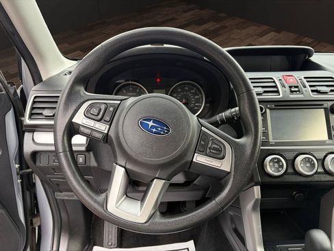Used 2017 Subaru Forester 2.5i w/ Alloy Wheel Package AWD/4WD image 10