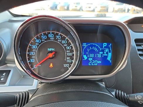 Used 2015 Chevrolet Spark LS image 39