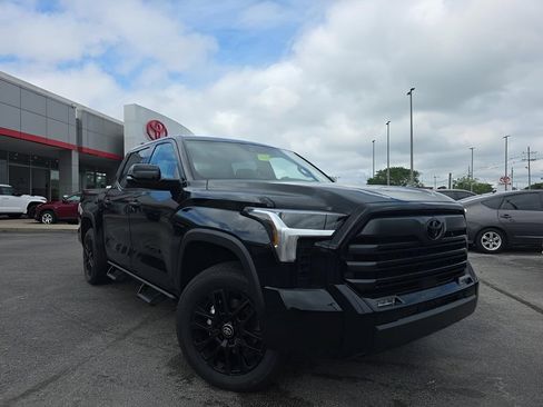 New 2026 Toyota Tundra Limited AWD/4WD image 2